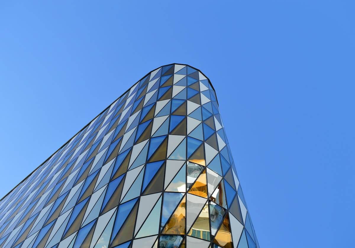 kaiyun-瓦伦西亚锁定布伦特福德中场奥涅卡|迪昂|开罗|贝西克塔斯|恩迪迪|西亚塔斯_新浪体育_新浪新闻